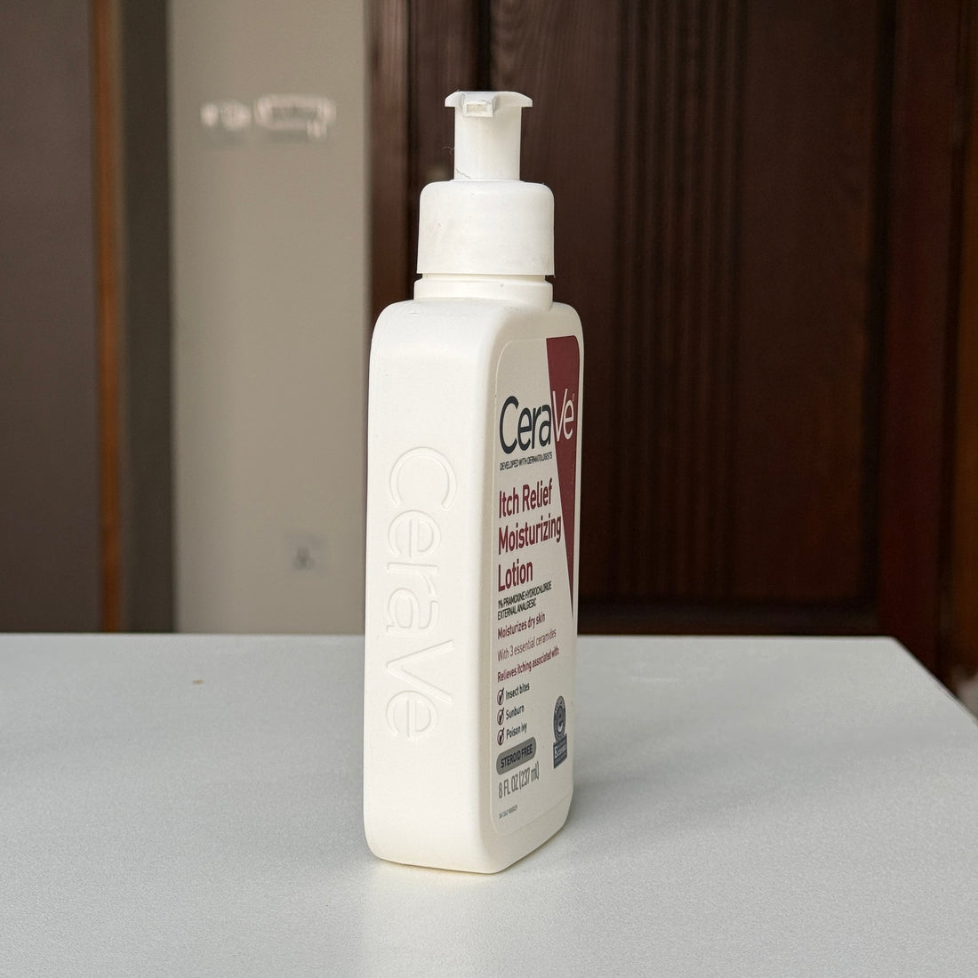 Itch relief moisturizing lotion