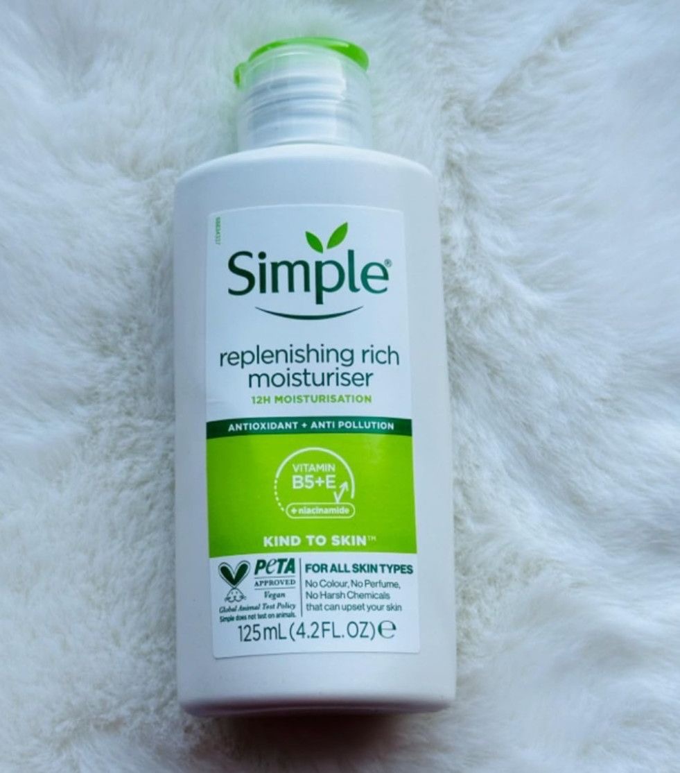 Simple Replenishing Rich Moisturiser