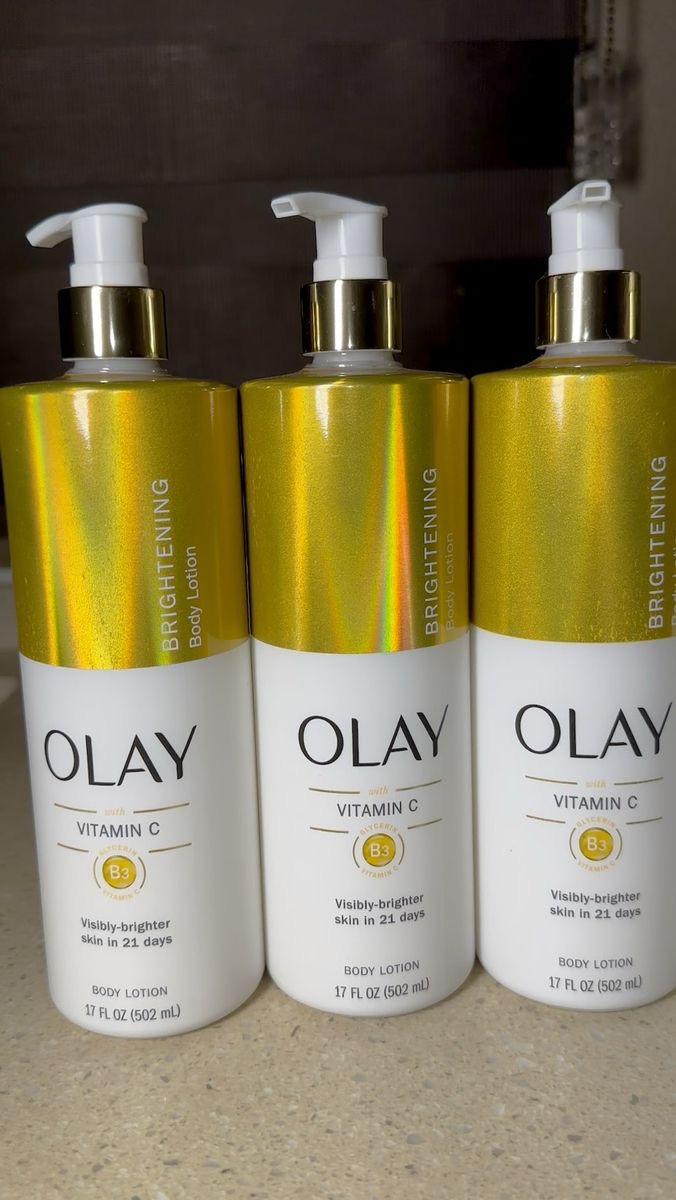 Olay Vitamin C Brightening Body Lotion 17 fl oz/502ml