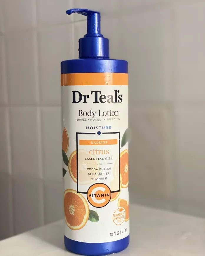 Dr Teal's Body Lotion Moisture + Radiant Citrus (18 fl. oz. / 532ml)